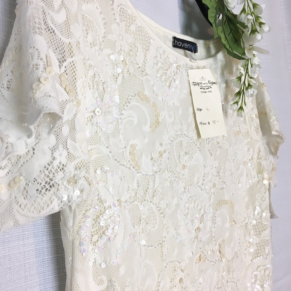 HavenBleu Tops - NWT• boutique ivory/cream lace top• Large